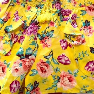 Real Love girl’s‎ shorts